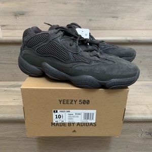 Yeezy Boost 500